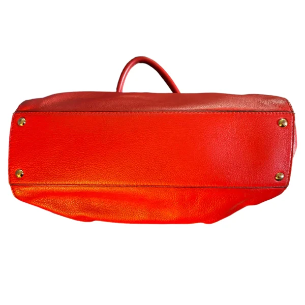 Vibrant Chain-Accent Red Handbag - Image 2