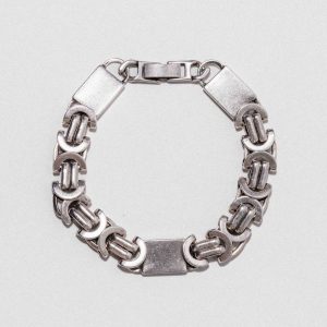 Stylish Metal Link Bracelet