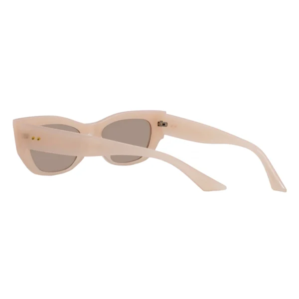 Chic Beige Cat-Eye Sunglasses - Image 3