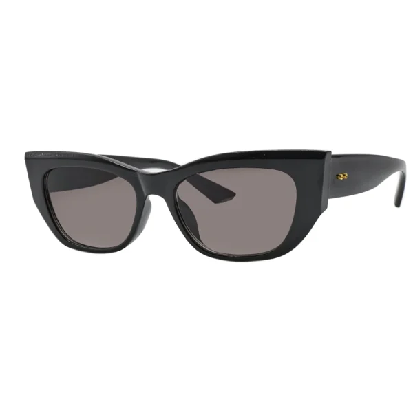 Chic Black Cat-Eye Sunglasses - Image 2